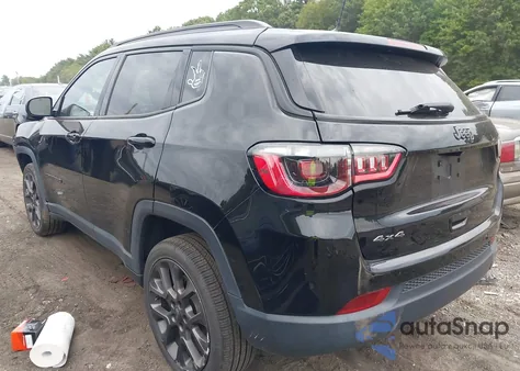 2021 Jeep Compass 80Th Anniversary 4X4 from USA, damaged, VIN 3C4NJDEB9MT570415